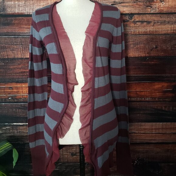 NWT BB Jeans Cardigan Sweater Size Medium Open Ruffle Front Lightweight Striped - Picture 6 of 11